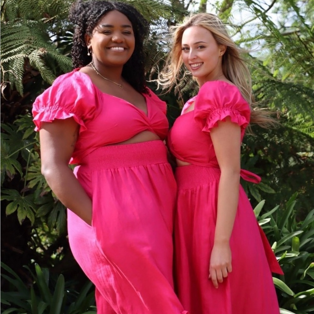 NWT Aulieude Hot Pink Reversible Marianne Cutout/Wrap/Shirred Dress - Picture 2 of 16